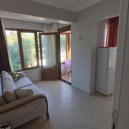 Apartamento Altinoluk 2 Salon Denize 50 M